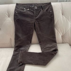Armani Exchange army green low rise corduroy moto skinny w/ ankle zippers -4
